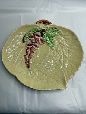 Vintage Carlton Ware Ceramic Yellow Leaf Dish w/Embossed Foxglove Pattern Leaves
